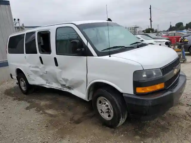 1GAWGEFG1K1334129 2019 CHEVROLET EXPRESS-3