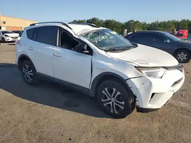 JTMZFREV9JJ195820 2018 TOYOTA RAV4-3