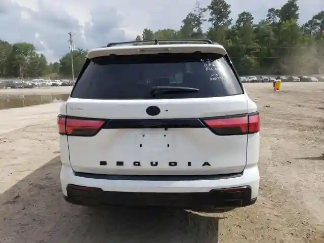 7SVAAAAA2RX003748 2024 TOYOTA SEQUOIA-5