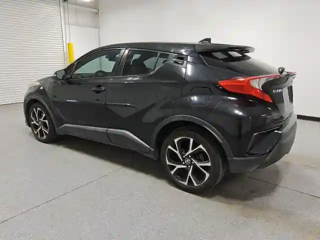 NMTKHMBX4JR018713 2018 TOYOTA C-HR-1