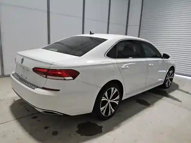 1VWSA7A39MC006324 2021 VOLKSWAGEN PASSAT-2