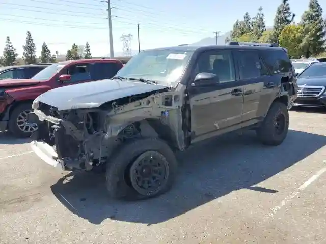 JTEZU5JR2K5192349 2019 TOYOTA 4RUNNER-0