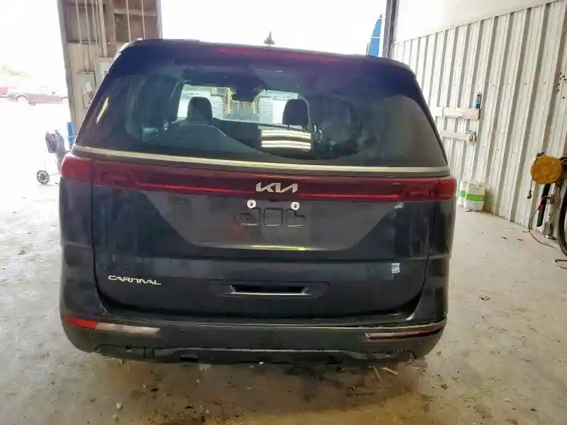 KNDNB4H34R6403365 2024 KIA CARNIVAL L-5