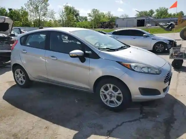 3FADP4EJ9GM147047 2016 FORD FIESTA-3