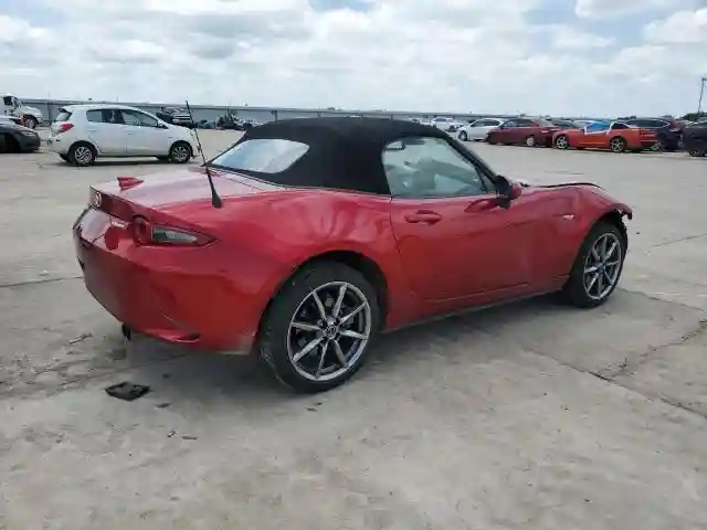 JM1NDAD7XM0458609 2021 MAZDA MX5-2