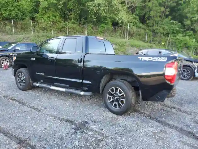 5TFUY5F1XHX665577 2017 TOYOTA TUNDRA-1