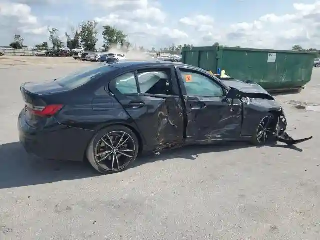 3MW5R1J00N8C57198 2022 BMW 3 SERIES-2