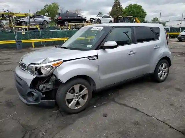 KNDJN2A25J7580940 2018 KIA SOUL-0