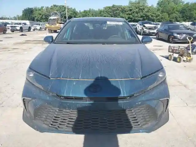 4T1DAACKXSU533563 2025 TOYOTA CAMRY-4