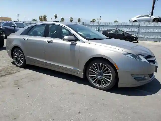 3LN6L2LU3FR608806 2015 LINCOLN MKZ-3