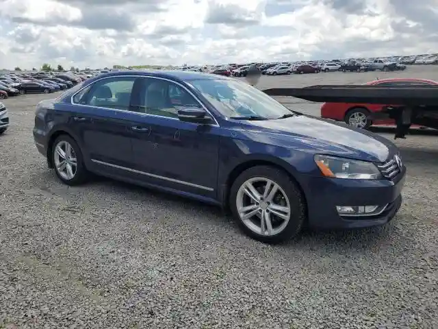 1VWCT7A36FC053568 2015 VOLKSWAGEN PASSAT-3