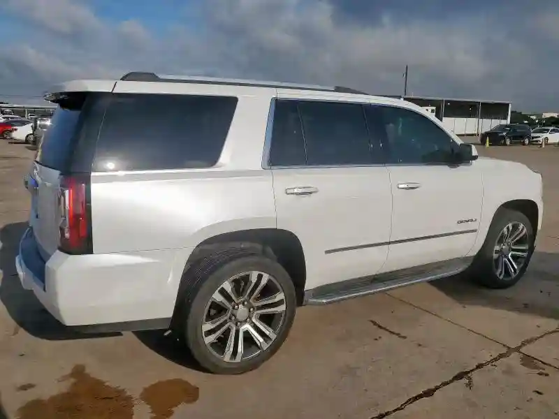 1GKS2CKJ2HR362613 2017 GMC YUKON-2