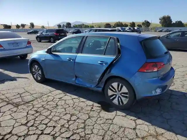 WVWKP7AU9GW902927 2016 VOLKSWAGEN GOLF-1