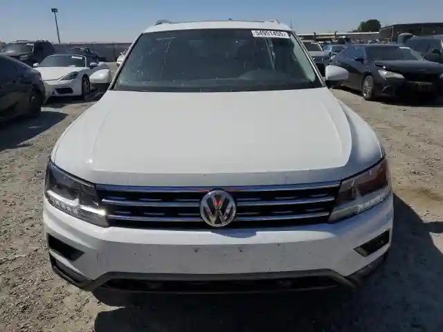 3VV2B7AX5KM009947 2019 VOLKSWAGEN TIGUAN-4
