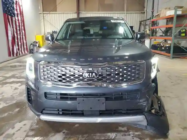 5XYP2DHC7LG070687 2020 KIA TELLURIDE-4