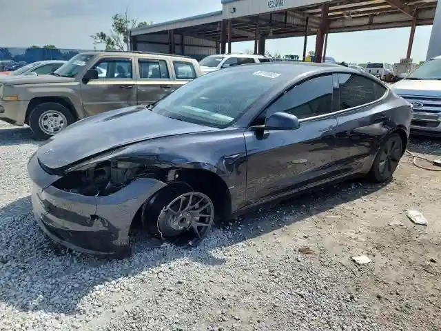 5YJ3E1EA1RF855701 2024 TESLA MODEL 3-0