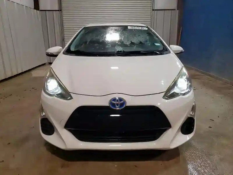 JTDKDTB31G1123204 2016 TOYOTA PRIUS-4