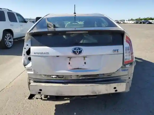 JTDKN3DU1F0399549 2015 TOYOTA PRIUS-5