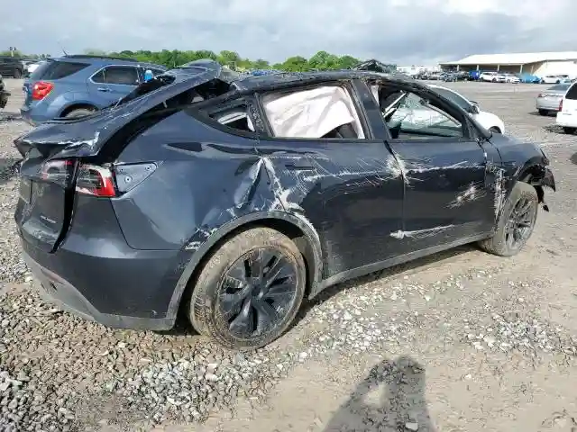 7SAYGDEEXRA324517 2024 TESLA MODEL Y-2