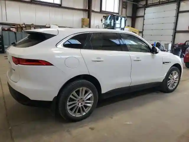 SADCK2BN4HA092719 2017 JAGUAR F-PACE-2