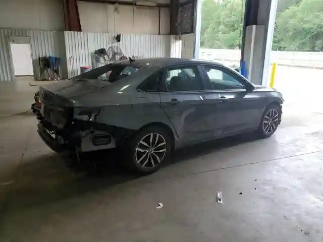 3VW7X7BU8SM033862 2025 VOLKSWAGEN JETTA-2