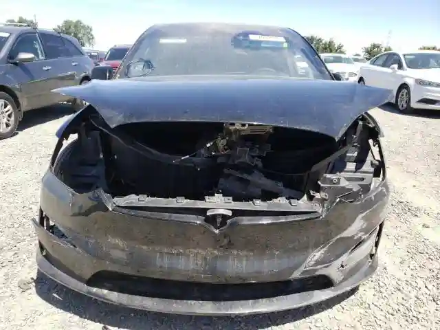 7SAXCDE56PF427148 2023 TESLA MODEL X-4