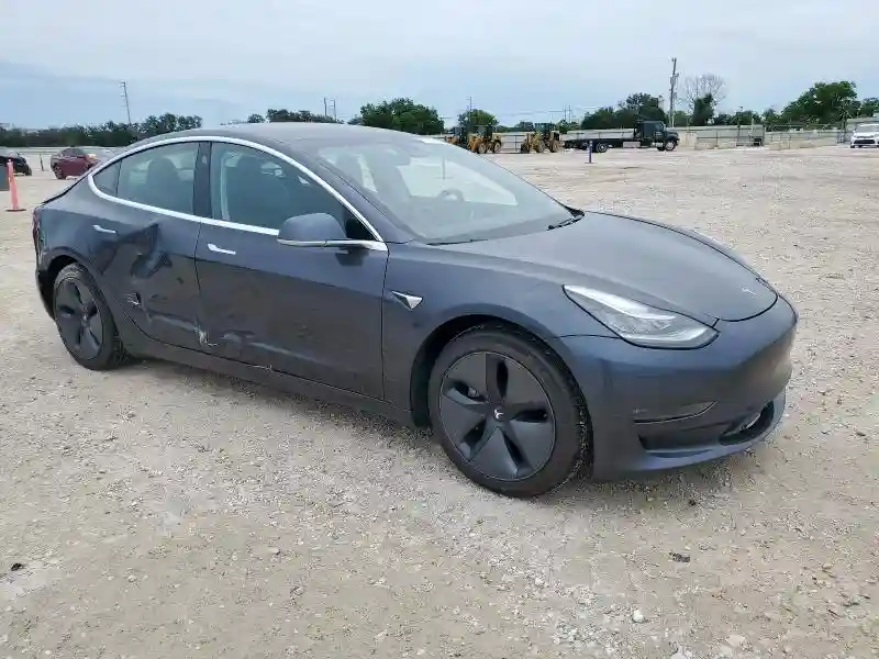 5YJ3E1EA2JF045384 2018 TESLA MODEL 3-3