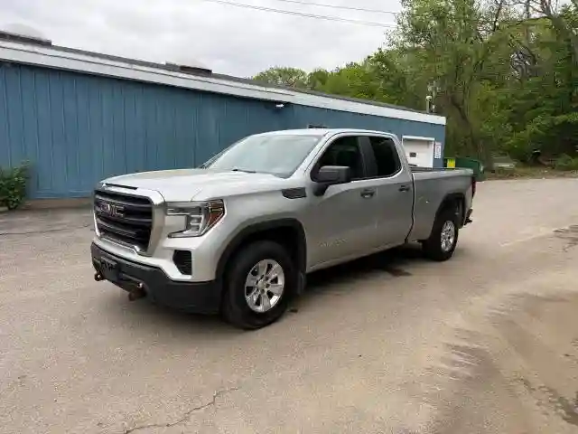 1GTR9AEH7KZ294383 2019 GMC SIERRA-1
