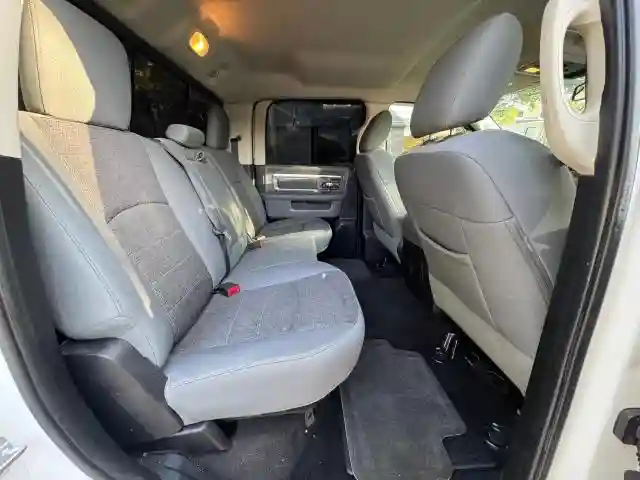 1C6RR6LT7GS159304 2016 RAM 1500-5
