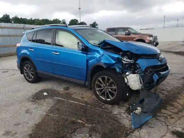 JTMDFREV8JD241131 2018 TOYOTA RAV4-3