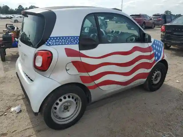 WMEFJ5DA2GK140588 2016 SMART FORTWO-2
