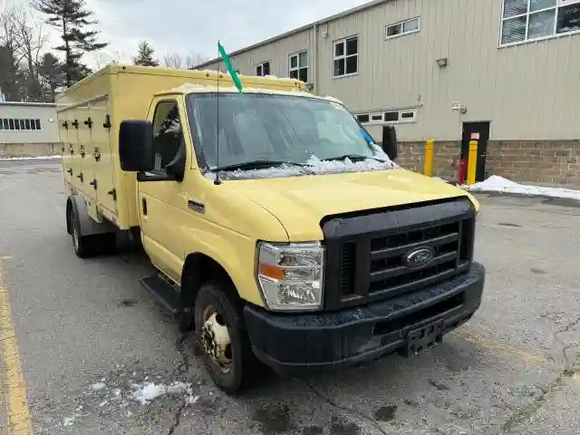 1FDXE4FS9KDC57732 2019 FORD ALL MODELS-0