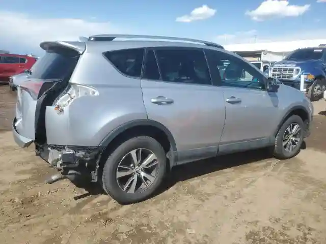 2T3RFREV2JW699448 2018 TOYOTA RAV4-2