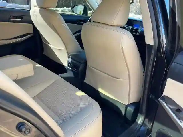 JTHBF1D21F5056760 2015 LEXUS IS-5