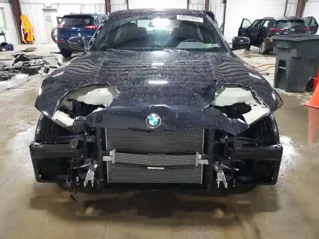 3MW5R7J06N8C42045 2022 BMW 3 SERIES-4