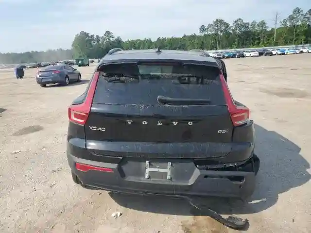 YV4L12UW0P2069853 2023 VOLVO XC40 PLUS-5