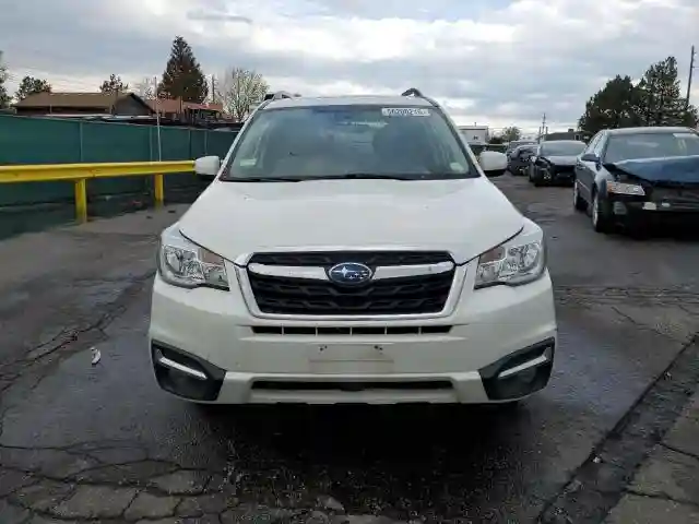 JF2SJAGC6HH579120 2017 SUBARU FORESTER-4