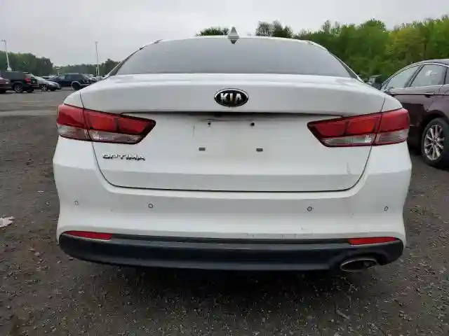 5XXGT4L32JG258524 2018 KIA OPTIMA-5