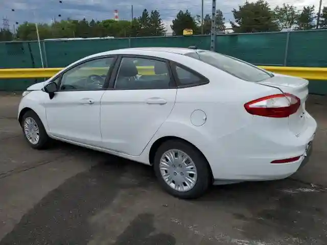 3FADP4AJ2GM104904 2016 FORD FIESTA-1