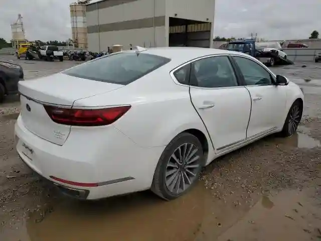 KNALB4J17H5067437 2017 KIA CADENZA-2