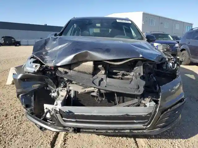 WA1MAAF73KD028745 2019 AUDI Q7-4