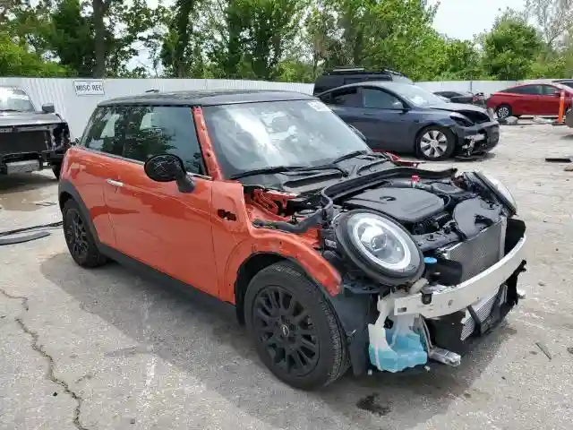 WMWXR3C03M2N94446 2021 MINI COOPER-3