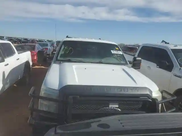 1FT7W2B61FEB06799 2015 FORD F250-4