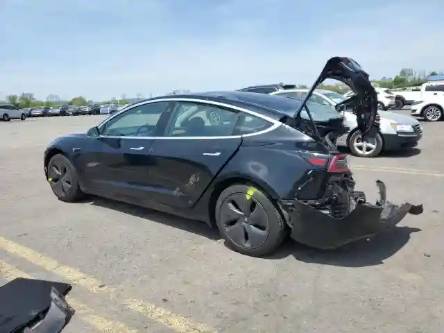 5YJ3E1EA2KF397818 2019 TESLA MODEL 3-1