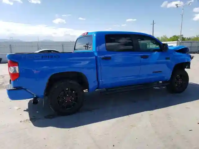5TFDY5F10KX829796 2019 TOYOTA TUNDRA-2