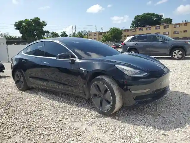 5YJ3E1EA4KF306547 2019 TESLA MODEL 3-3