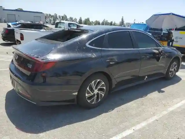 KMHL24JJXPA061300 2023 HYUNDAI SONATA-2