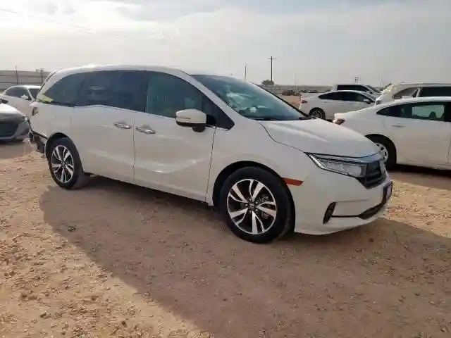 5FNRL6H82RB075678 2024 HONDA ODYSSEY-3