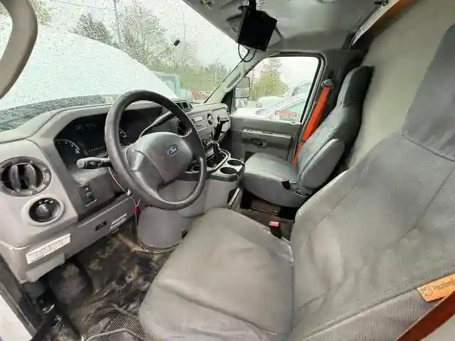 1FDXE4FS9JDC33221 2018 FORD ALL MODELS-4