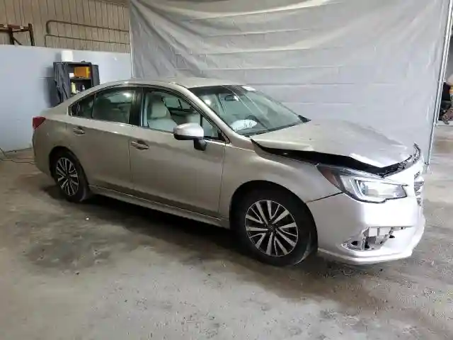 4S3BNAC68J3039578 2018 SUBARU LEGACY-3